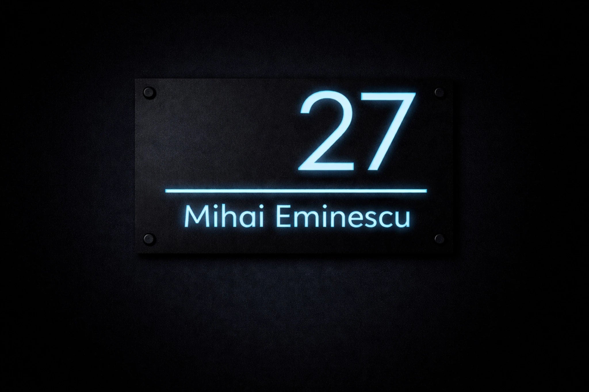Plăcuță de adresă premium Mihai Eminescu 27, varianta de noapte